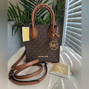 NWT | Michael Kors Brown Mercer XS crossbody bag